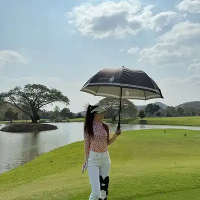 贾欣思